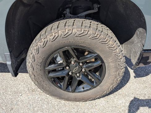 Used 2025 Chevrolet Silverado 1500 Custom Trail Boss image 11