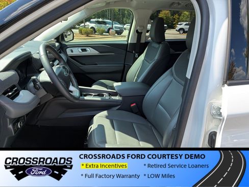 New 2026 Ford Explorer Active w/ Active Comfort Package AWD/4WD image 15