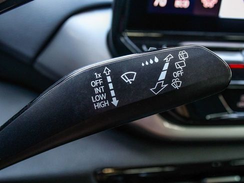 Used 2023 Volkswagen ID.4 Pro S image 29