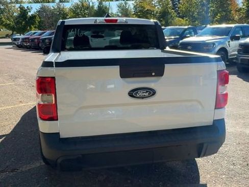 New 2025 Ford Maverick XL image 7