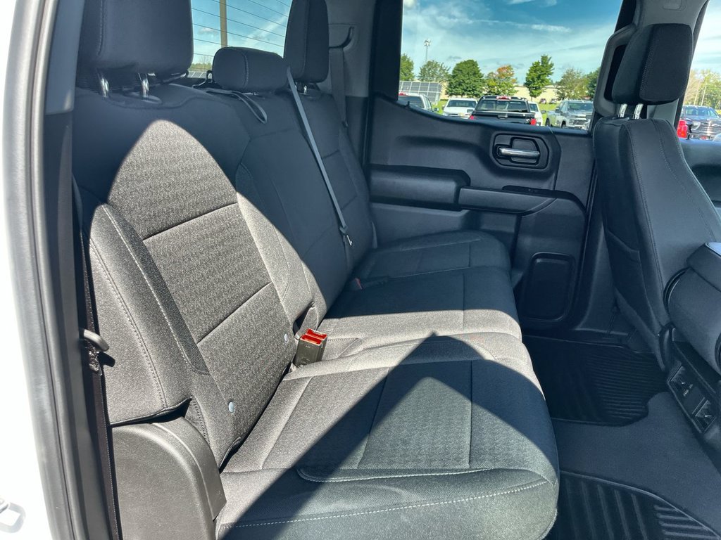Certified 2024 Chevrolet Silverado 1500 Custom Trail Boss AWD/4WD image 25