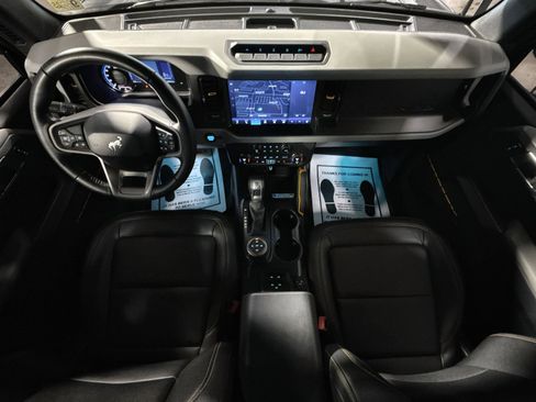 Used 2023 Ford Bronco Badlands w/ Sasquatch Package image 29