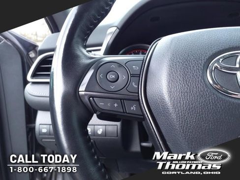 Used 2022 Toyota Camry XSE image 12