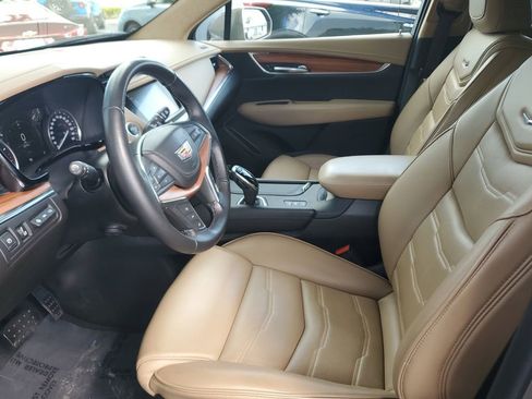 Used 2019 Cadillac XT5 Platinum AWD/4WD image 22