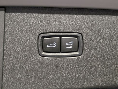 Certified 2024 Porsche Cayenne S AWD/4WD image 24