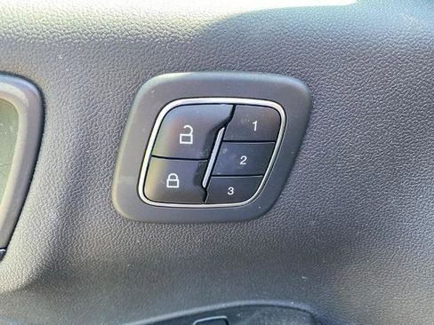 Certified 2024 Ford Escape ST-Line Select w/ Tech Pack #2 AWD/4WD image 13
