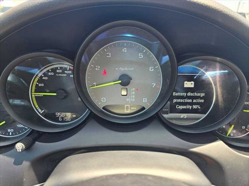 Used 2016 Porsche Cayenne S AWD/4WD image 27