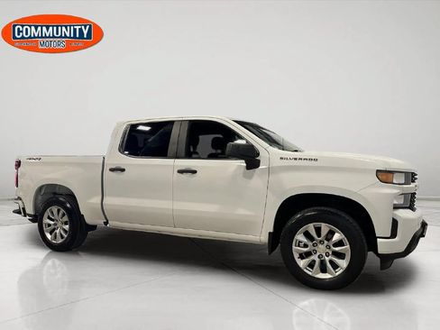 Used 2021 Chevrolet Silverado 1500 Custom AWD/4WD image 9