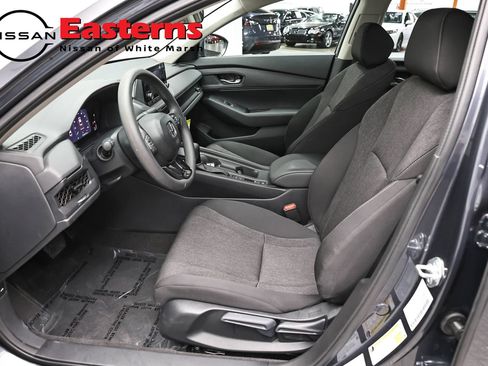 Used 2025 Honda Accord LX image 13
