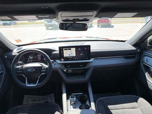 Used 2025 Ford Explorer ST AWD/4WD image 12