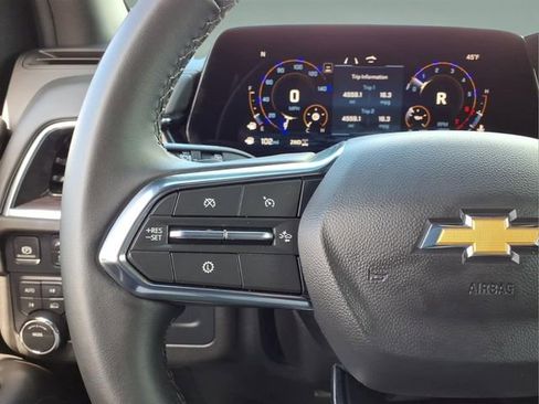 Used 2025 Chevrolet Tahoe LT AWD/4WD image 24