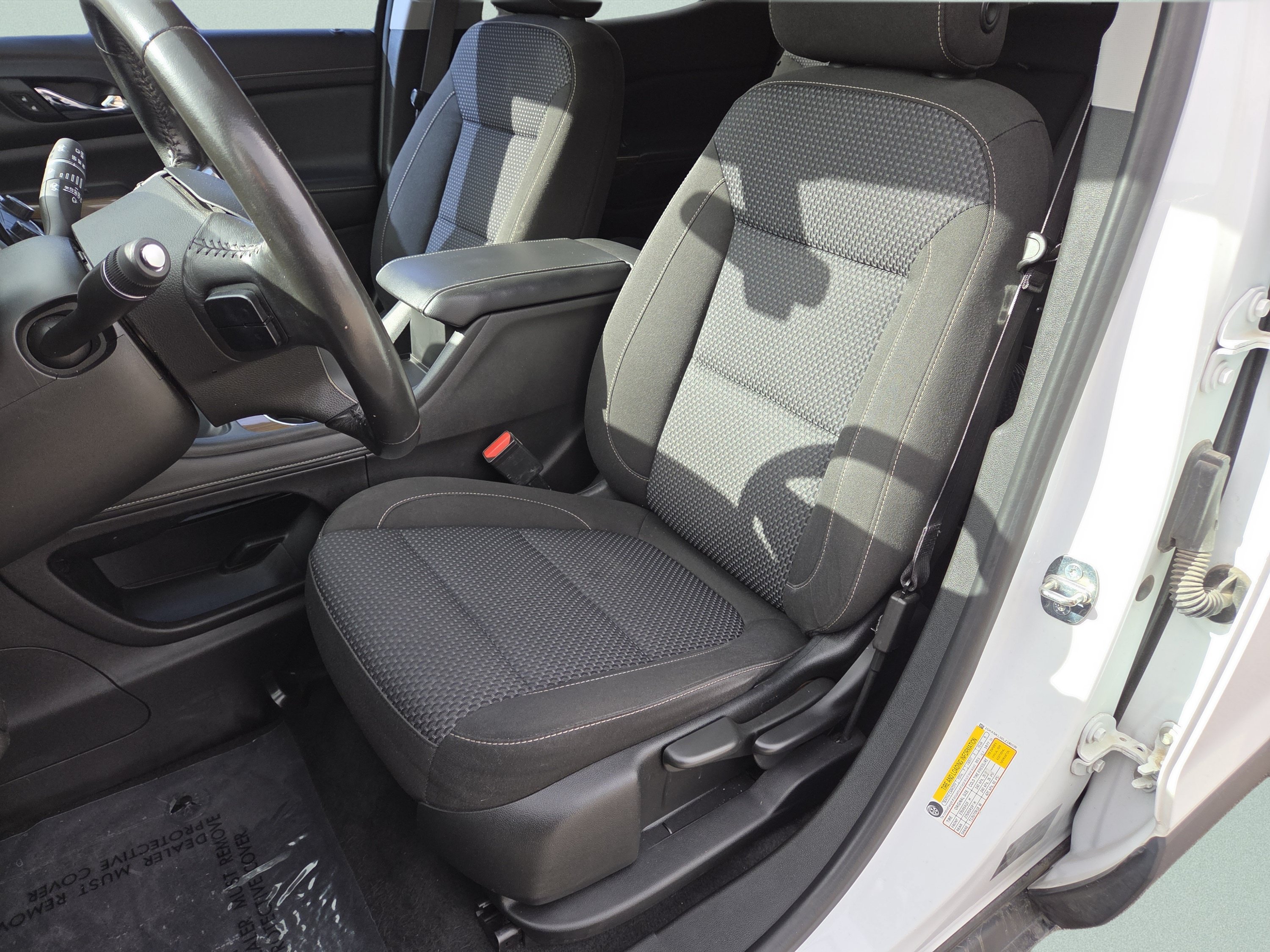 Used 2020 GMC Acadia SLE FWD image 6