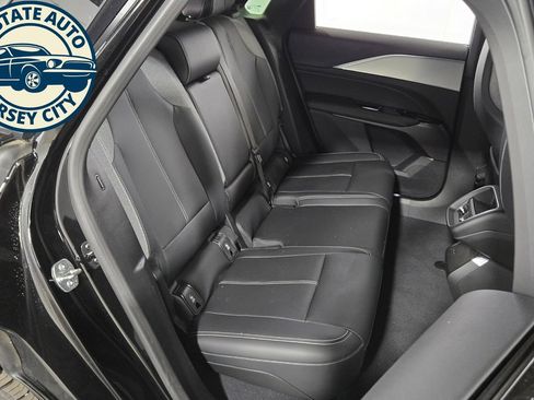 Used 2024 Cadillac Lyriq Tech AWD/4WD image 36