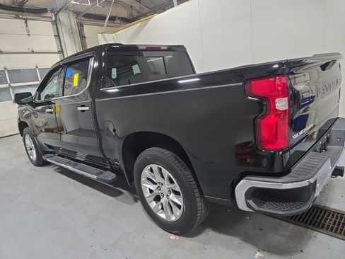 Used 2021 Chevrolet Silverado 1500 LTZ image 3