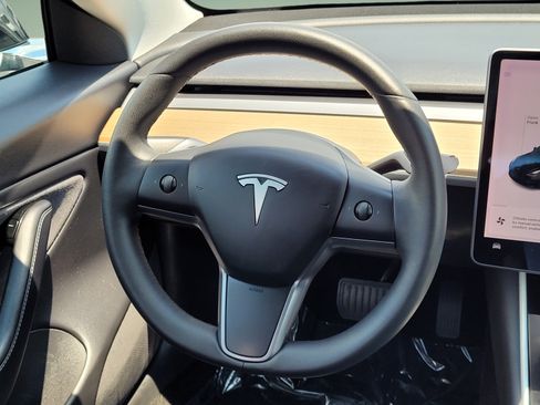 Used 2020 Tesla Model 3 Long Range AWD/4WD image 12