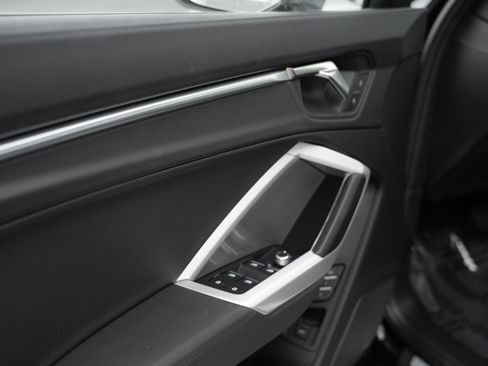 Used 2023 Audi Q3 2.0T Premium Plus image 20