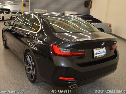 Used 2024 BMW 330i Sedan w/ Convenience Package image 12