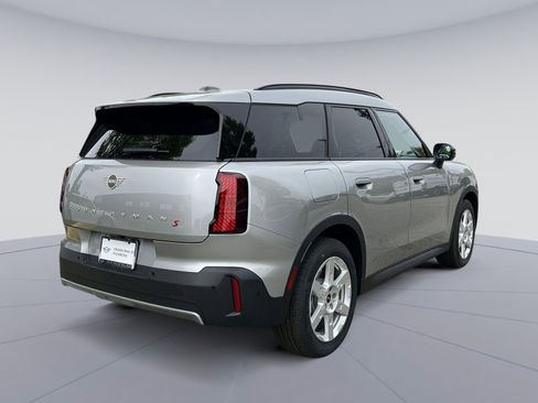 Used 2025 MINI Cooper Countryman S image 5