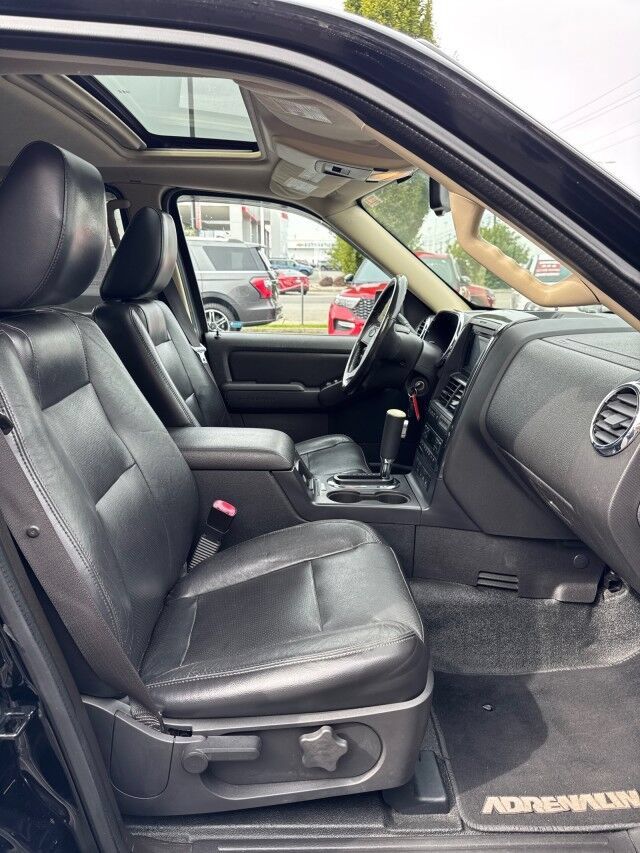 Used 2010 Ford Explorer Sport Trac Limited AWD/4WD image 16