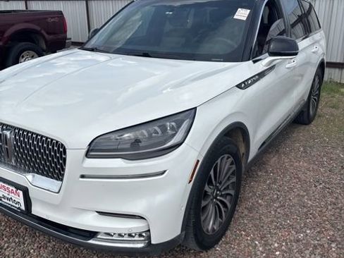 Used 2020 Lincoln Aviator Reserve w/ Equipment Group 201A AWD/4WD image 3