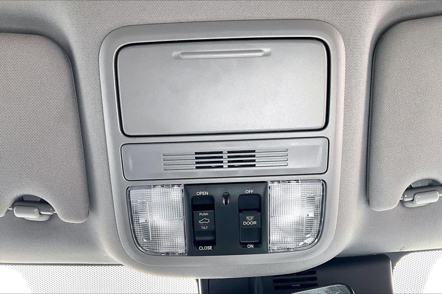 Used 2021 Honda Pilot Special Edition image 34