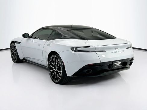 Used 2023 Aston Martin DB11 Coupe RWD image 7