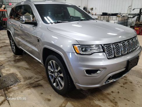Used 2018 Jeep Grand Cherokee Overland AWD/4WD image 1