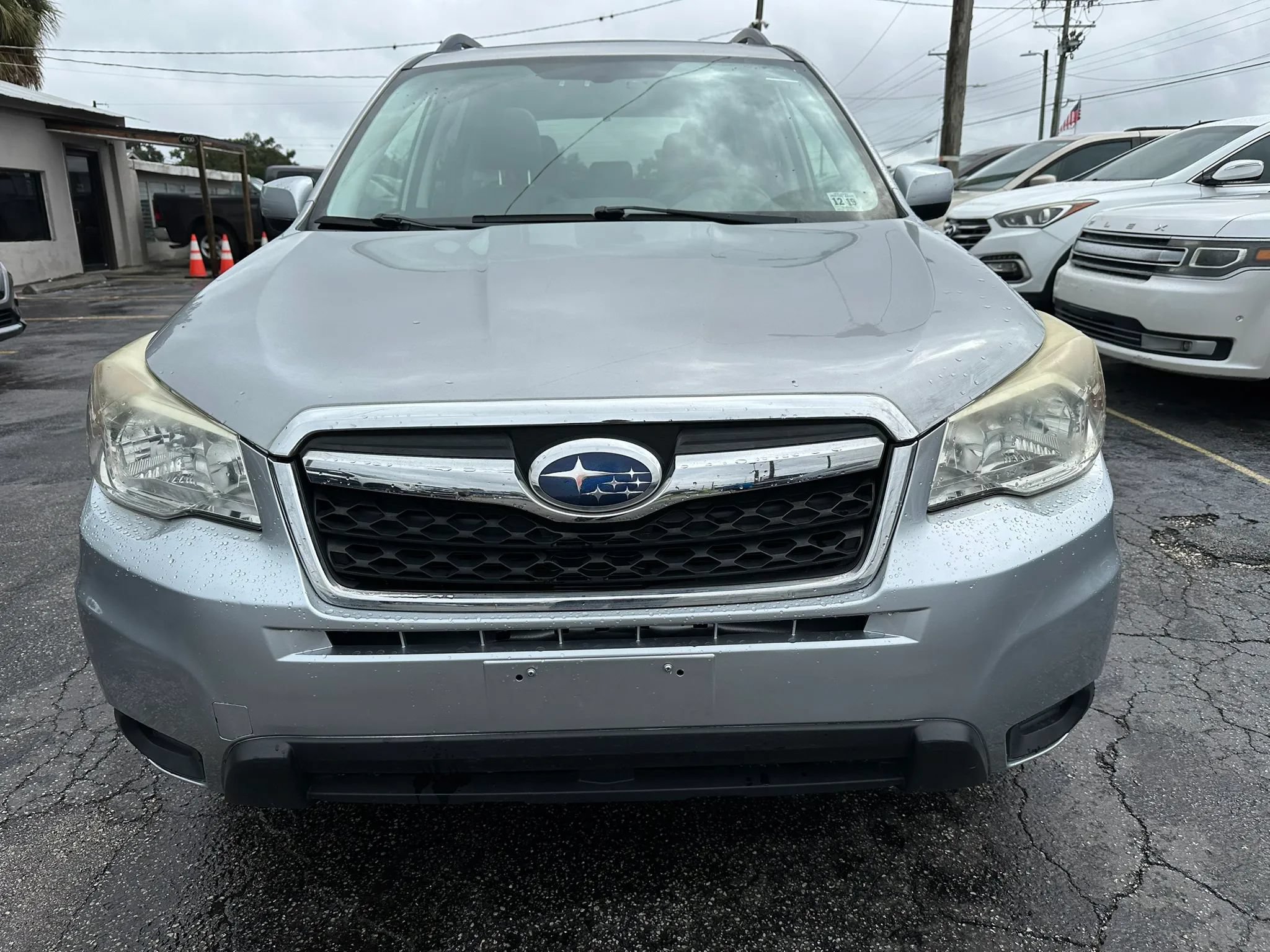 Used 2015 Subaru Forester 2.5i Premium w/ All-Weather Package AWD/4WD image 2