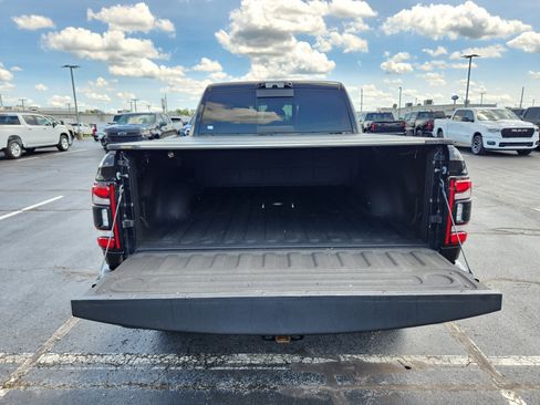 Used 2022 RAM 3500 Laramie AWD/4WD image 10