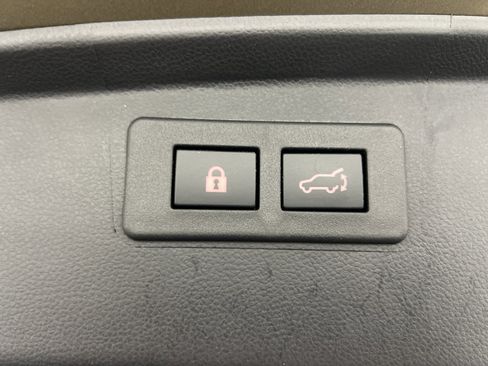 Used 2024 Subaru Outback Premium image 35