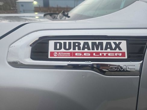 Used 2021 GMC Sierra 2500 SLT w/ SLT Convenience Package image 3