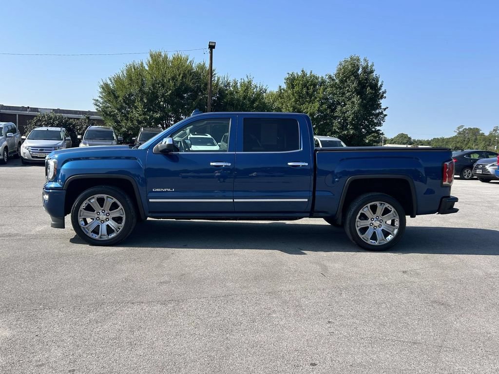 Used 2017 GMC Sierra 1500 Denali w/ Denali Ultimate Package AWD/4WD image 4