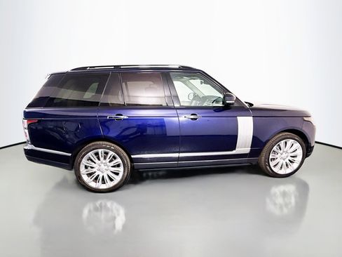 Used 2019 Land Rover Range Rover Autobiography image 11