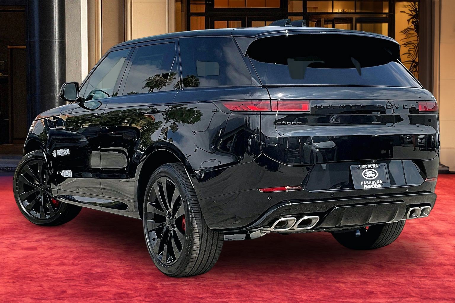 New 2026 Land Rover Range Rover Sport Dynamic SE AWD/4WD image 4