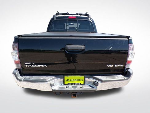 Used 2014 Toyota Tacoma 4x4 Double Cab w/ SR5 Package image 5