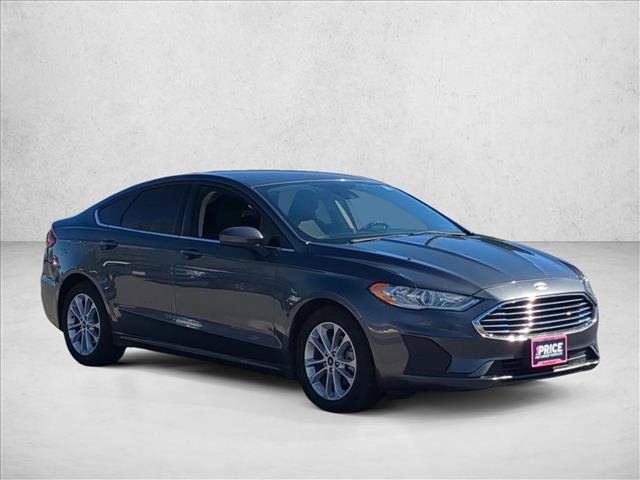 Used 2020 Ford Fusion SE FWD image 3