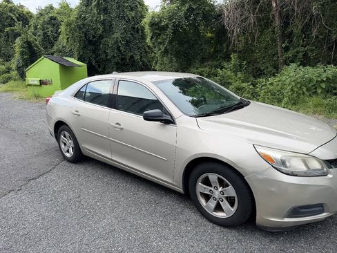Used 2014 Chevrolet Malibu LS w/ Protection Package FWD image 8