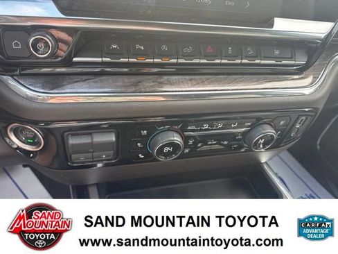 Used 2024 Chevrolet Silverado 1500 LTZ AWD/4WD image 23