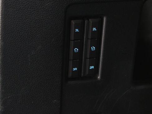 Used 2021 Ford Expedition Limited AWD/4WD image 26