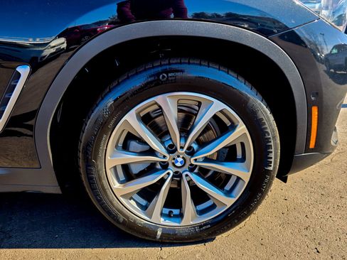 Used 2019 BMW X4 xDrive30i w/ Executive Package image 21