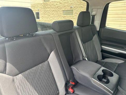Used 2017 Toyota Tundra SR5 AWD/4WD image 22