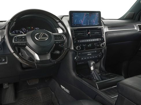 Used 2023 Lexus GX 460 Luxury w/ Sport Design Package AWD/4WD image 15