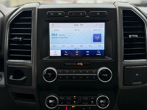 Used 2021 Ford Expedition Max XLT image 17