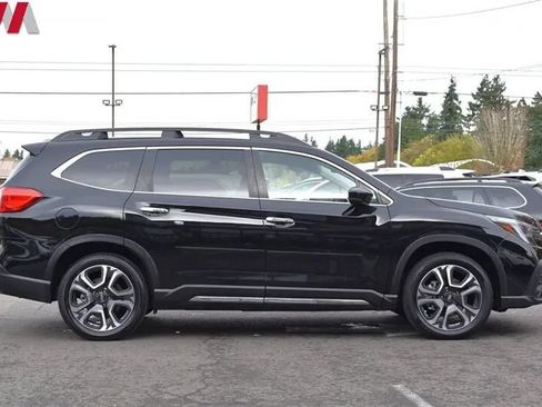 Used 2024 Subaru Ascent Touring AWD/4WD image 6