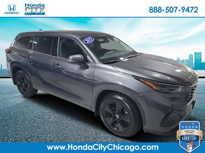 Used 2022 Toyota Highlander LE