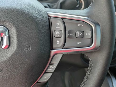 New 2026 RAM 2500 Big Horn AWD/4WD image 18