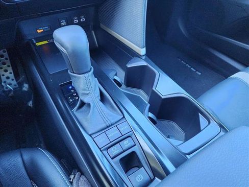 Certified 2025 Toyota Camry SE w/ Convenience Package FWD image 12