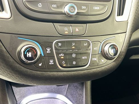 Used 2023 Chevrolet Malibu LT image 27