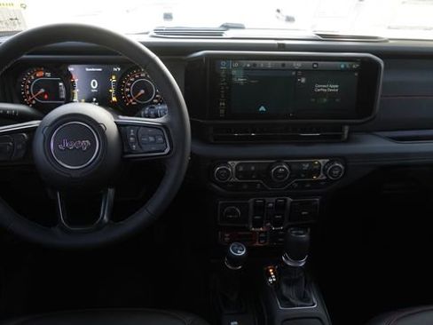 New 2026 Jeep Wrangler Unlimited Rubicon AWD/4WD image 14