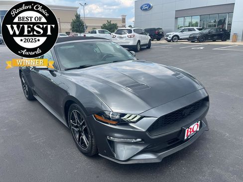 Used 2018 Ford Mustang Premium w/ Equipment Group 201A RWD image 1